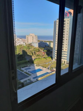 Apto Punta del este con vista al mar
